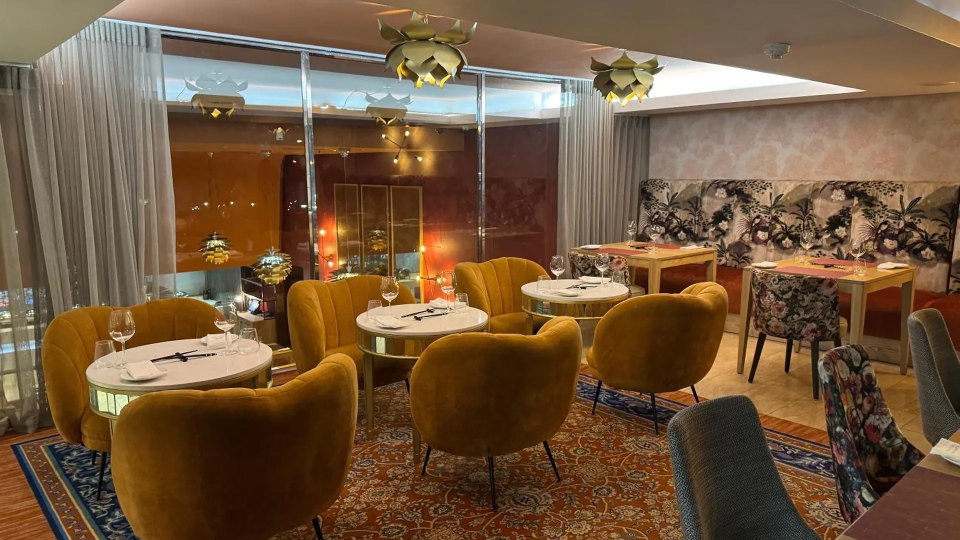 Luxury Residence At Taj Cape Town - Top Corner Apartment With Balcony - Newly Renovated South Africa
