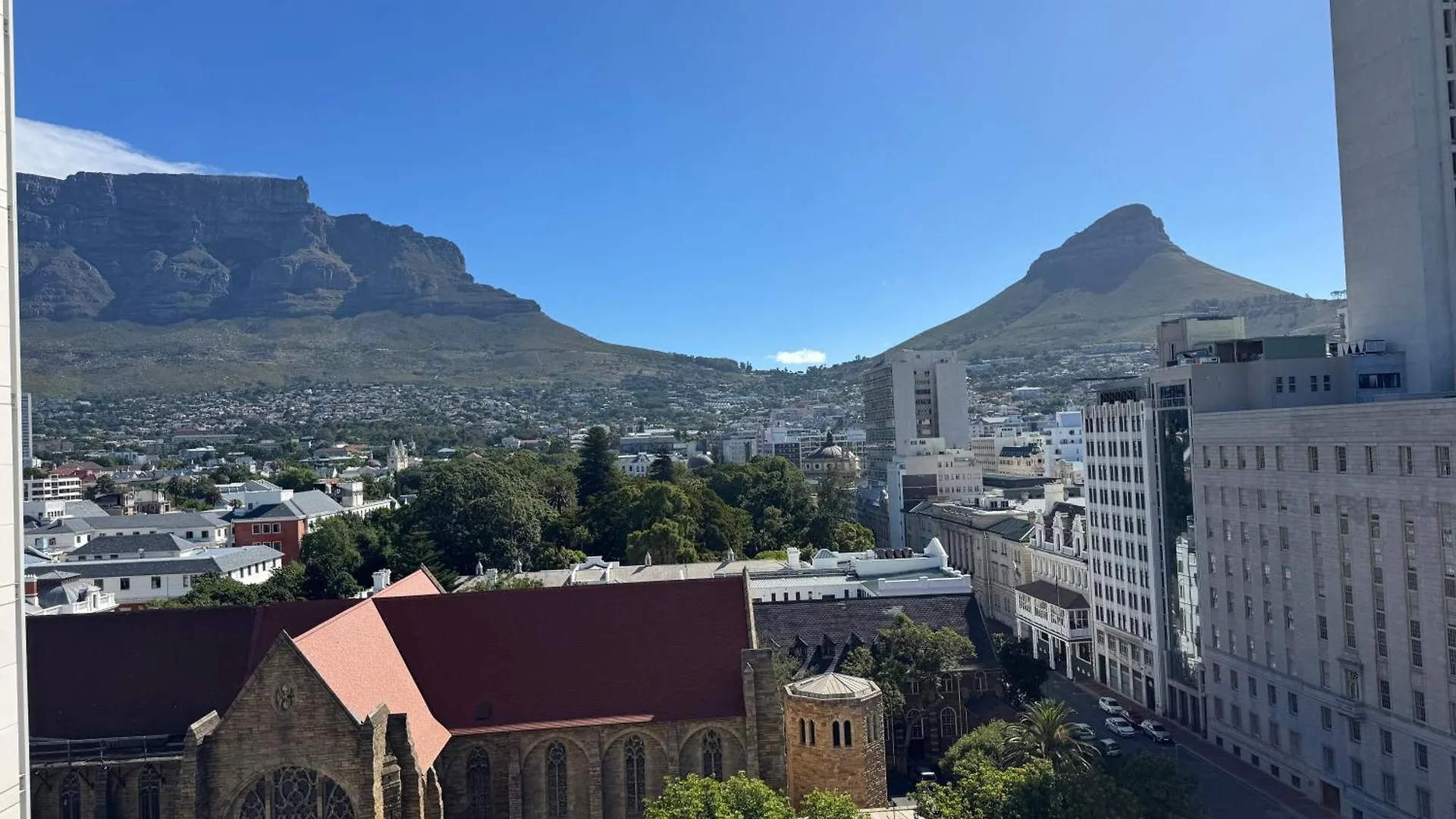 Luxury Residence At Taj Cape Town - Top Corner Apartment With Balcony - Newly Renovated South Africa